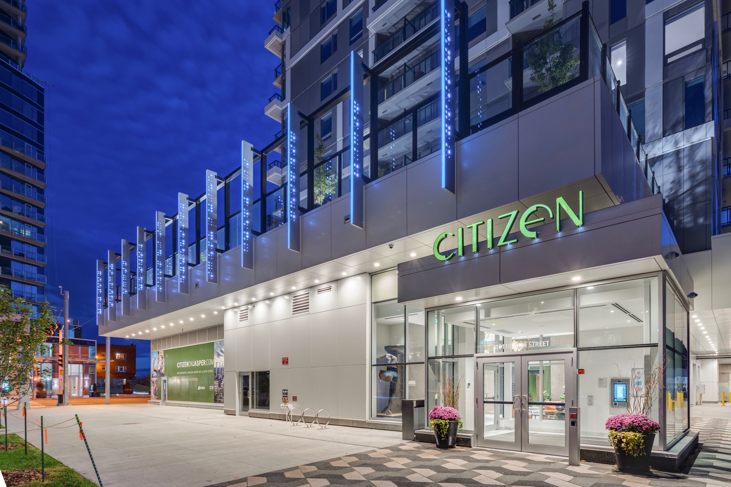 Citizen on Jasper exterior
